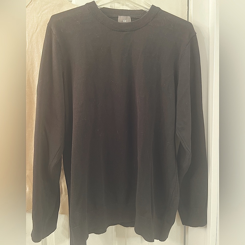 H&M slim fit black crew neck sweater